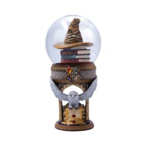 Harry Potter First Day at Hogwarts Snow Globe Fantasy Top 200