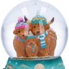Winter Highland Cow Snow Globe Indéterminé Highland Cows