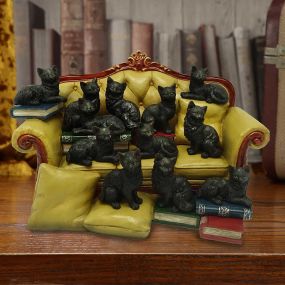 Couch Clowder (Display with 48 Cats) 22cm