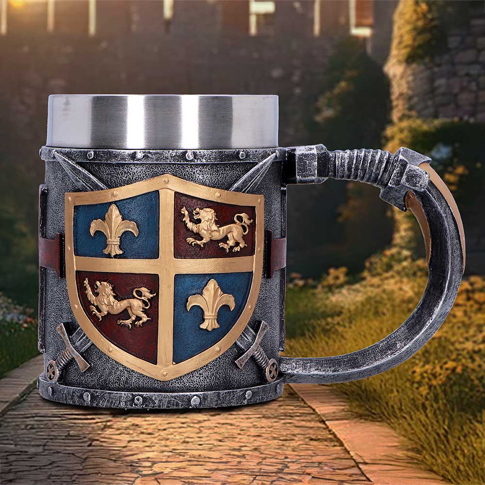 Heraldic Tankard  A Majestic Blend of Tradition and Craftsmanship